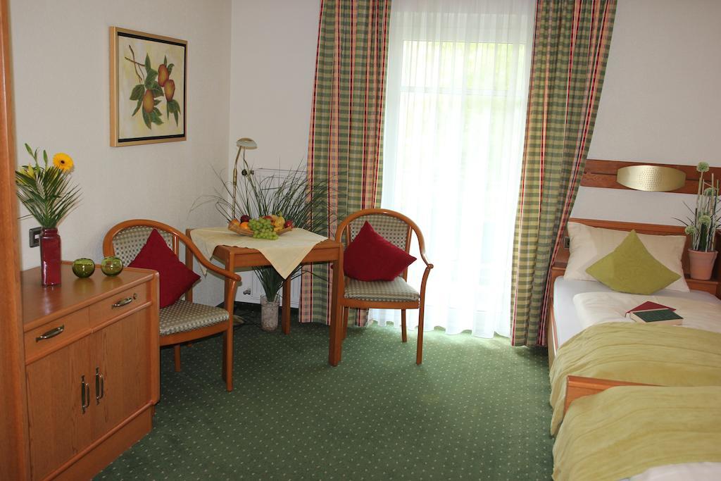 Apart-Hotel Pension Rossmayer Bad Füssing Quarto foto