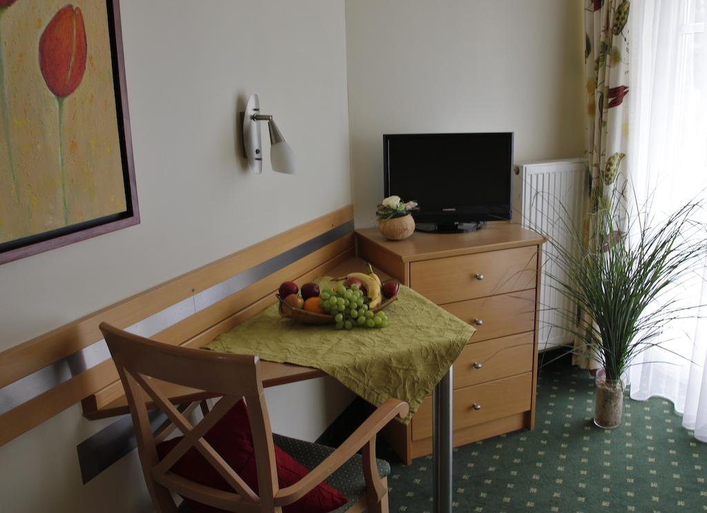 Apart-Hotel Pension Rossmayer Bad Füssing Quarto foto